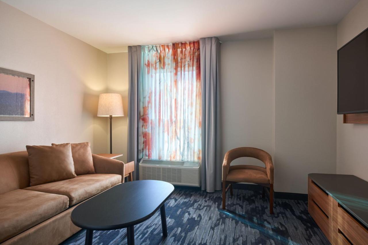 Fairfield Inn And Suites By Marriott Winchester Eksteriør bilde